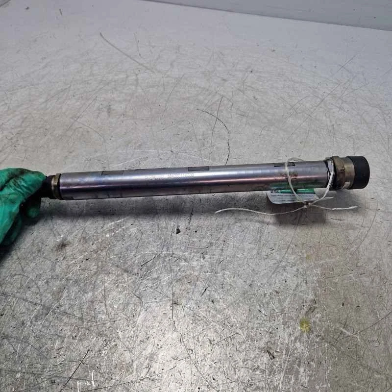 Flauto tubo condotto iniezione carburante diesel BMW serie 3 E90 E91 320D 2004-1 - Immagine 1 di 4