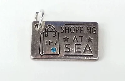 Dije o colgante Effy Shopping at Sea con una pequeña piedra azul tono plata. Foto 1 de 4