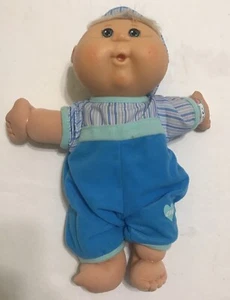 Auténtica muñeca Cabbage Patch Kids - Imagen 1 de 4