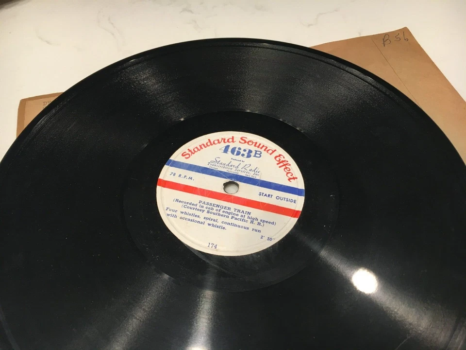 Standard Sound 'Passenger Train #463  Sound Effect  78rpm _VG - Image 1 of 1