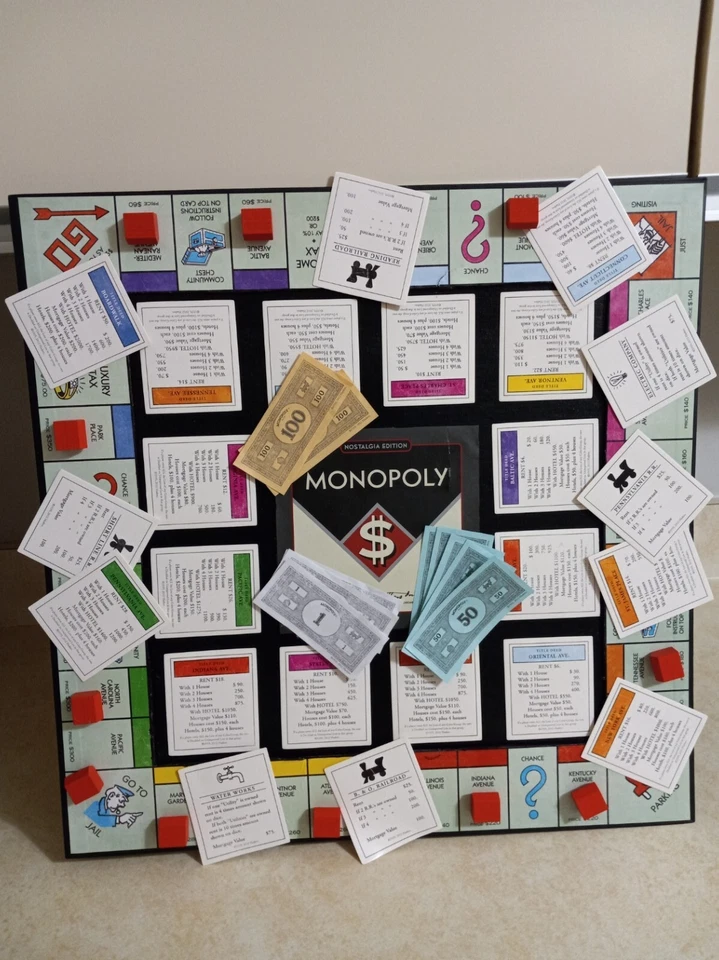 Monopoly Juego de Mesa Arte, Decoración Versión Nostalgia Foto 1 de 1