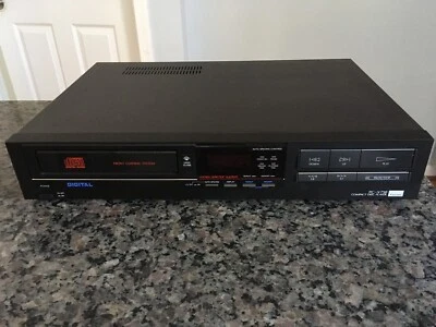 Sansui PC-V750 Vintage Compact CD Disc Player  - for parts/repair - Image 1 of 4