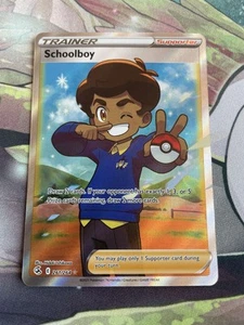 Tarjeta Pokémon Schoolboy 261/264 Fusion Strike ultra rara holográfica arte completo casi nueva - Imagen 1 de 2