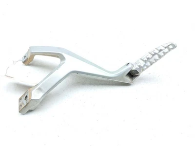 Clavija de pie de pasajero trasera derecha 12-14 Ducati Panigale 1199 82431891A Foto 1 de 4