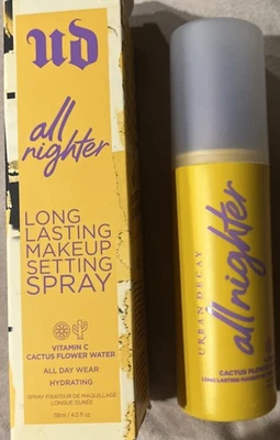 Urban Decay All Nighter Long-Lasting Makeup Setting Spray Vitamin C + Cactus Flo - Image 1 of 2