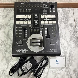 15 ROLAND EDIROL V-8 Video Mixer 8 Input Live Switcher - Picture 1 of 24