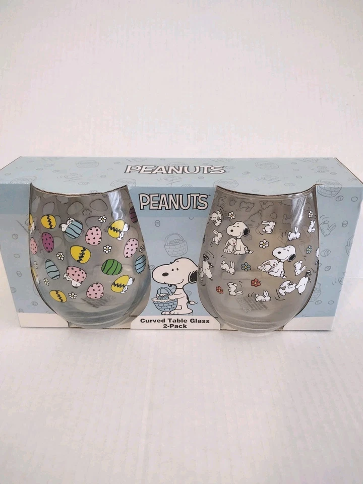 2 Peanuts Snoopy Easter Table Drinking Glasses