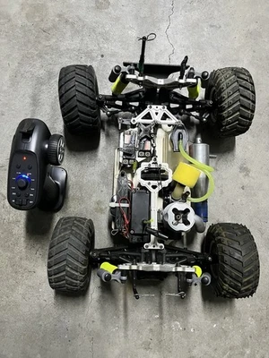 Thunder Tiger SSK 1:10 Monster Truck Nitro - Immagine 1 di 4