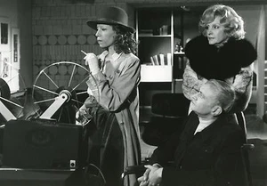 MYRIAM MEZIERES HELENE SURGERES CHANGE PAS DE MAIN 1975 PHOTO ANCIENNE N°5 - Imagen 1 de 1