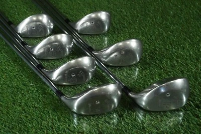 JUEGO DE HIERROS HÍBRIDOS SPALDING EXECUTIVE XE 4-PW TRUE TEMPER LITE MEDIUM FLEX DIESTRO Foto 1 de 4