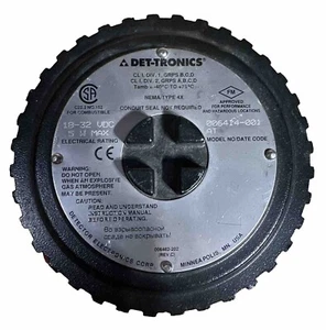 NEW SURPLUS DET- TRONICS 006414-001 DATE CODE AT - Picture 1 of 4
