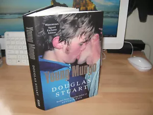 Douglas Stuart Signed Young Mungo 1st Waterstones Booker Winner for Shuggie Bain - Picture 1 of 6