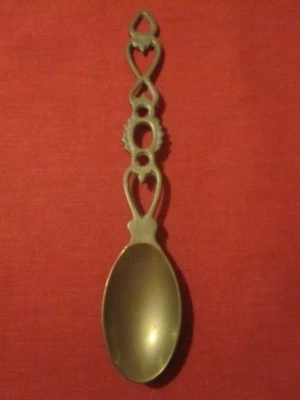 Vintage Welsh Ornate Brass Hanging Decorative Love Spoon - Image 1 of 4