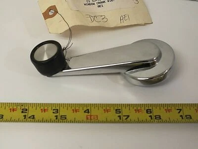 Manivela de ventana NAPA cromada P/N NOE 7351174 pieza de repuesto NOS Foto 1 de 4