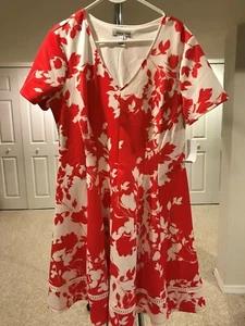 Robbie Bee Women's V-Neck Short Sleeve Red-White Floral Dress Sz Large NWT $74  - Picture 1 of 1
