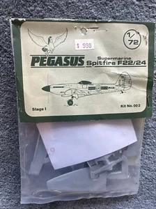 Pegasus Supermarine Spitfire F22/24 1/72 New - Picture 1 of 3