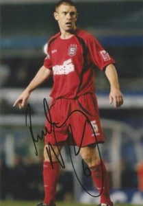 IPSWICH: RICHARD NAYLOR SIGNED 6x4 ACTION PHOTO + COA - Bild 1 von 1