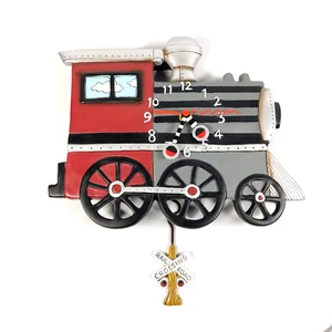 Allen Design Zug Wanduhr mit Pendel - Zug mit Bahnübergangsschild - Bild 1 von 8