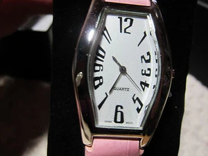 NIB WOMENS FASHION WATCH, PINK AND SILVER 116 - Picture 1 of 5