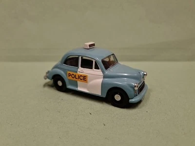 CORGI TOYS MORRIS MINOR POLICE  SCALA 1:43 - Immagine 1 di 4