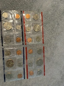 Lot of 4 – 1987 U.S. Mint Uncirculated Coin Sets (Philadelphia & Denver) - Picture 1 of 2