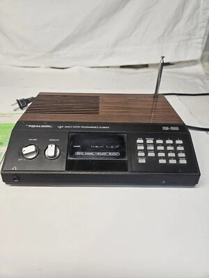 Realistic Pro-2009 8 Channel Scanner Receiver VHF UHF HAM/GOVT Working  - Image 1 of 4