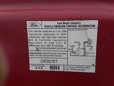 Mustang GT500 07 carrocería capó funciona en imprimación Foto 1 de 3