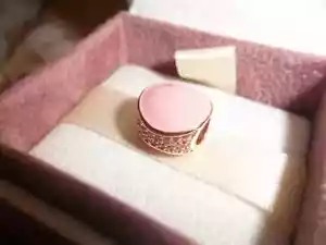Genuine Authentic Pandora Rose Gold Pink Swirl Stone Charm 789306C01 - Picture 1 of 3