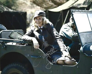 LEYENDA DE TELEVISIÓN DE CINE LORETTA SWIT FIRMADA 8X10 M*A*S*H* HOT LIPS HOULIHAN 4077 - Imagen 1 de 1
