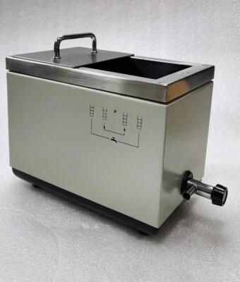 Lauda M3 Water Bath with cover -- NO CIRCULATOR - Image 1 of 4