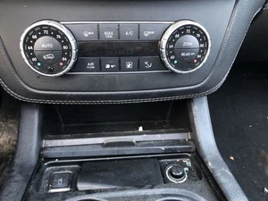 Mercedes Benz GL450 2014 2015 control de temperatura delantero 3 zonas con aire acondicionado trasero 882236 - Imagen 1 de 12