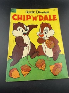 Four Color Comics #581 (1954) Chip 'n' Dale Disney Golden Age prima stampa - Foto 1 di 9