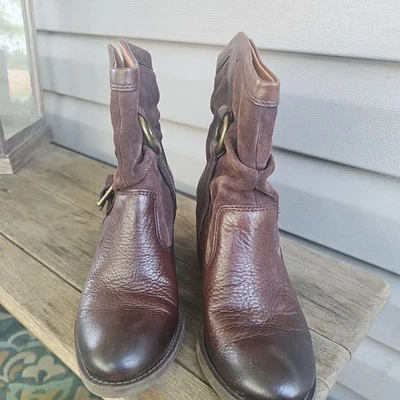 Lucky Brand Arnés Botas Botines 9.5 M Marrón Western Cuero y Gamuza Foto 1 de 4