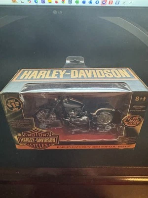 Harley Davidson 2002 Softail Deuce Model 1/18  Collectible - Image 1 of 2