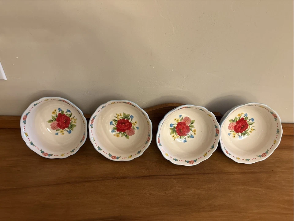 Pioneer Woman Sweet Rose Salad Bowls Set Of 4 - Image 1 of 4
