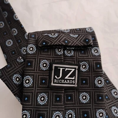 Corbata de seda JZ Richards Boulder para hombre geométrica de lujo nueva exhibición hecha a mano en EE. UU. Foto 1 de 4