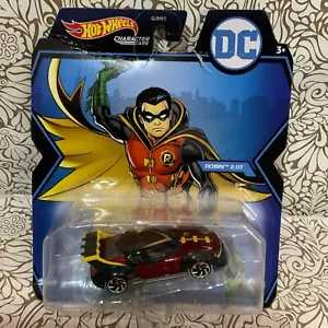 ๐ Hot Wheels: DC ROBIN 2.0T Character Car - Picture 1 of 4