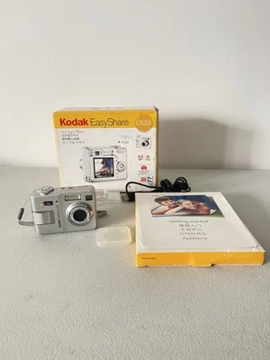 Kodak Easy Share C530 - Digital Camera - Silver - FAULTY - Parts Only - Complete - Image 1 of 4