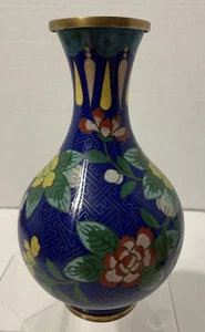 Beautiful Antique 6.75” Chinese Cloisonné Floral Vase - Stamped ‘CHINA’ - Picture 1 of 6
