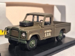 VEREM 1:43 LAND ROVER LWB OPEN BACK - MILITARY 4007 - Picture 1 of 7
