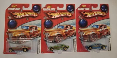 LOTE [3] 2007 CARDADO HOT WHEELS HOLIDAY RODS Plym Barracuda coche divertido - TODOS LOS COLORES Foto 1 de 4