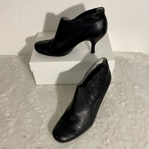Kenneth Cole Reaction No Foolin Black Leather Booties Women’s Size 7.5M - Picture 1 of 10