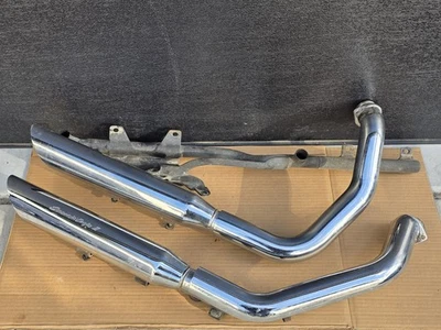 Harley-Davidson Sportster XL1200C 2004 Screaming Eagle sistema de escape tubos Foto 1 de 4