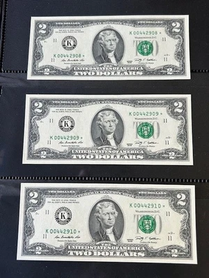 (3) Two Dollar Star Note Double 0s Fancy Serial Number 2009 Series Consecutive - Image 1 of 4