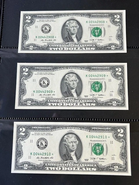 (3) Two Dollar Star Note Double 0s Fancy Serial Number 2009 Series Consecutive - Image 1 of 4