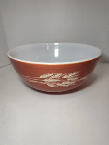 Vintage Pyrex Autumn Harvest Wheat Mixing Bowl #404 Large Nesting 4-Liter - Picture 1 of 5