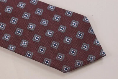 Gravata Ermenegildo Zegna nova com etiquetas vermelha profunda com flores azuis e cinza 100% seda - Imagem 1 de 4