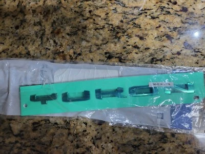 84267920 GMC Yukon emblem logo decal label GM 2021 2022 - Image 1 of 2