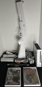 Nintendo Wii Console with 2 Controllers 2 Games and Sureshot Gun. All Tested. - Picture 1 of 8