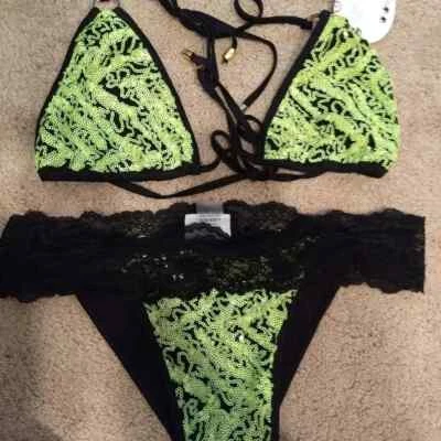 NOVO EM FOLHA 2 PEÇAS BIQUÍNI LANTEJOULAS VERDE BRILHO MÍSTICO COELHO PRAIA CONJUNTO PEQUENO GRANDE - Imagem 1 de 4